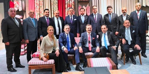 5 İSTANBUL'DA KFA'NIN DÜZENLEDİĞİ HOMETEX FUARI'NA KATILAN BURSALI FİRMALAR