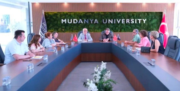 6 MUDANYA ÜNiVERSiTESi DUMANSIZ KAMPUS TOPLANTISI