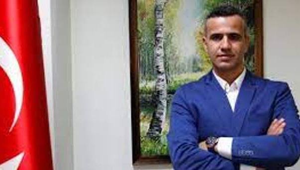 1 CUMHURBAŞKANLIĞI İLETİŞİM BAŞKAN YARDIMCISI PROF. DR. FERHAT PİRİNÇÇİ