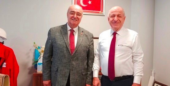 2 OLAY'DA ZAFİER PARTİSİ GENEL BAŞKANI PROF. DR. ÜMİT ÖZDAĞ'I KONUK ETTİK