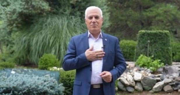 3 BÜYÜKŞEHiR BELEDiYE BAŞKANI MUSTAFA BOZBEY