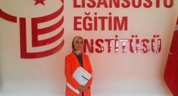 3 ViLDAN YILMAZ GÜREL iLAHiYAT DOKTORU OLACAK