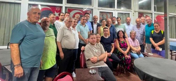 6 CHP PARTİ MECLİSİ ÜYESİ CANAN TAŞER MAHALLESİ SOĞUKKUYU'DAKİ CHP ÜYELERİYLE TOPLANTI YAPTI