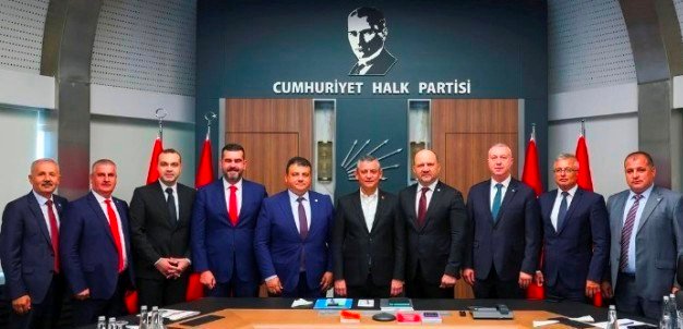 5 CHP GENEL BAŞKANI ÖZGÜR ÖZEL, BGF YÖNETiMi, CHP BURSA MiLLETVEKiLi HASAN ÖZTÜRK
